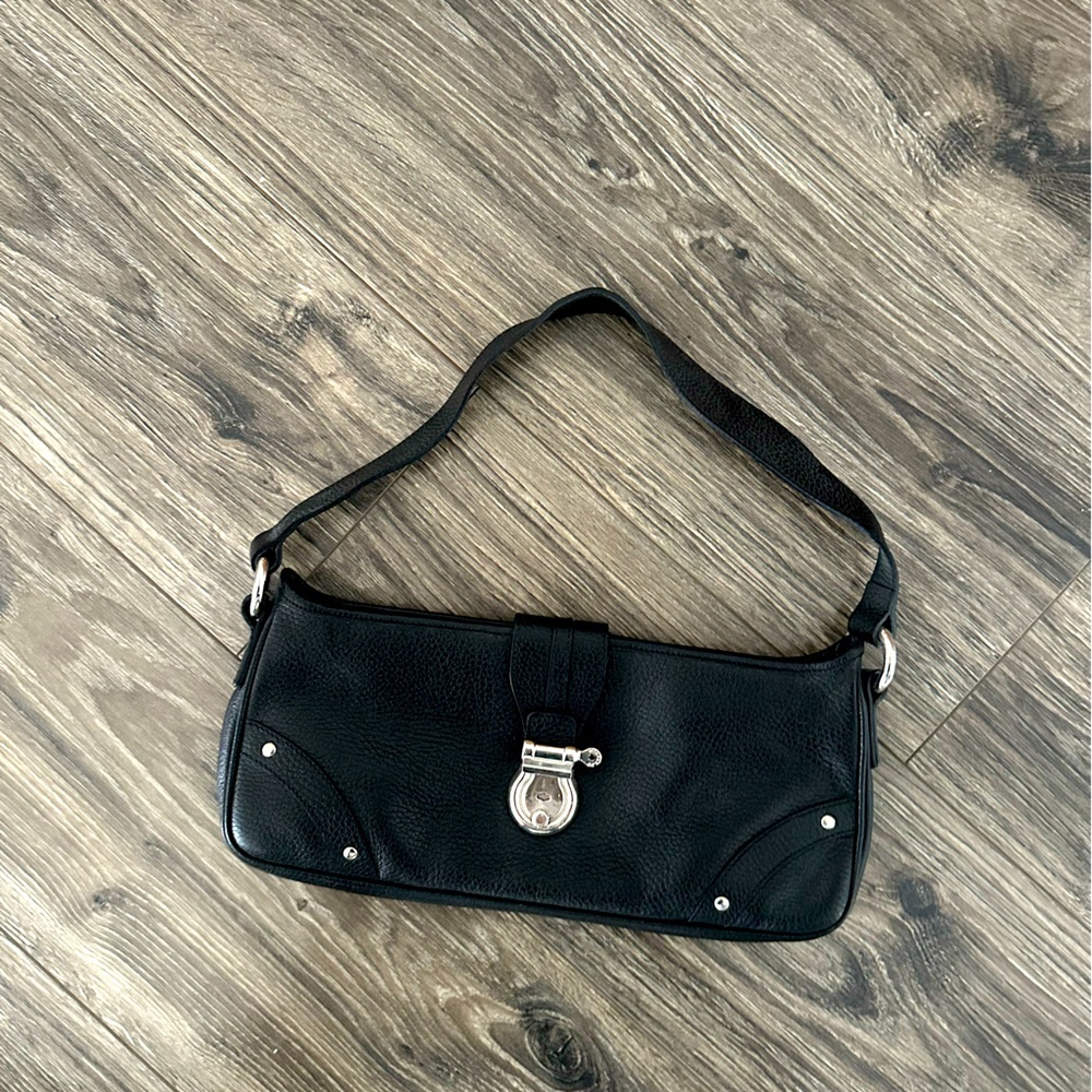 Burberry Vintage Black Leather Shoulder Bag